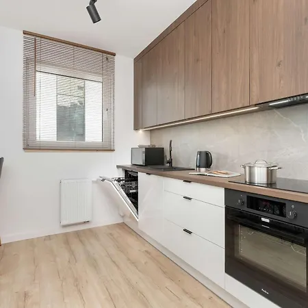 Nowa Letnica With Balcony & Parking Arena By Renters Danzica