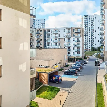 Apartment Nowa Letnica With Balcony & Parking Arena By Renters Gdansk