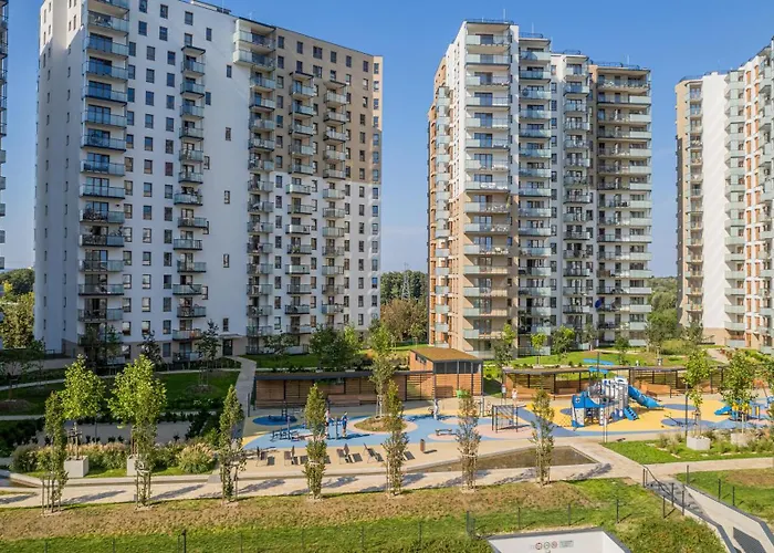 Nowa Letnica With Balcony & Parking Arena By Renters Апартаменты *