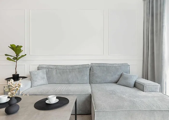 Nowa Letnica With Balcony & Parking Arena By Renters *