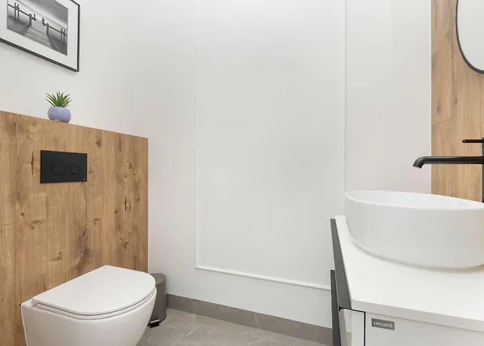 Nowa Letnica With Balcony&parking Arena By Renters Gdańsk