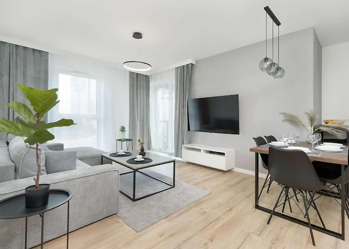 Апартаменты Nowa Letnica With Balcony & Parking Arena By Renters *