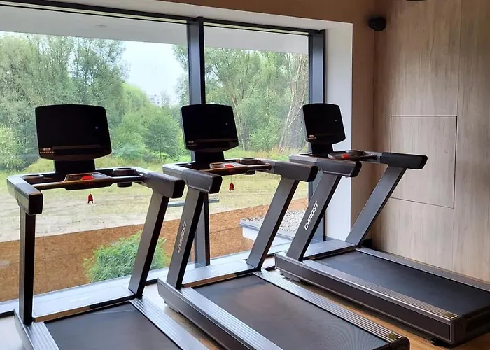 Nowa Letnica With Balcony & Parking Arena By Renters Апартаменты