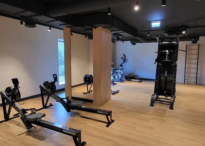 Nowa Letnica With Balcony & Parking Arena By Renters Апартаменты *